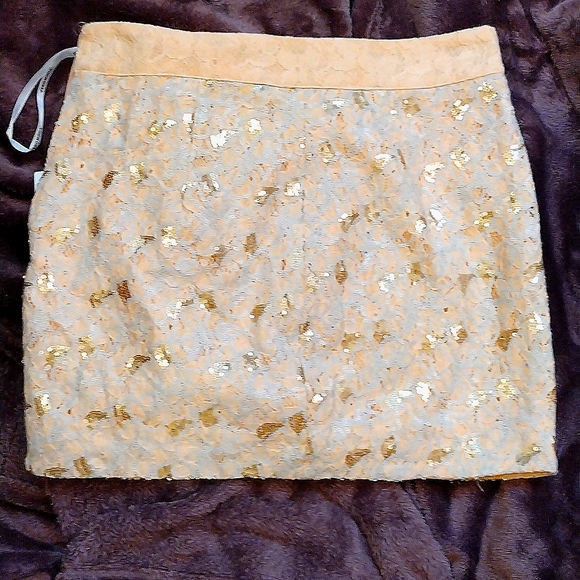 NWT 4/$20 Vero Moda peach lace & sequined short skirt-4/6 - Picture 5 of 7